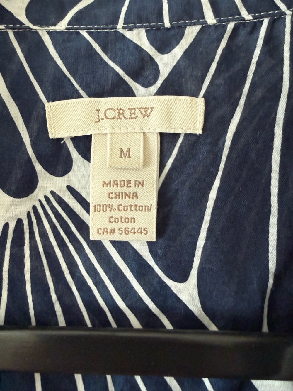 J. Crew Popover Navy Palm Print size Medium - Picture 4 of 5